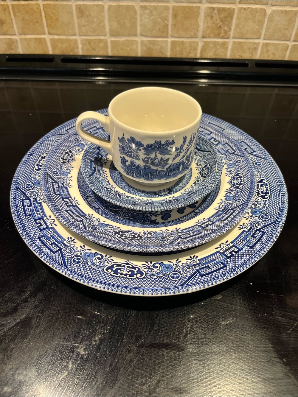 Blue Willow Dinnerware Set - Cup and Plates